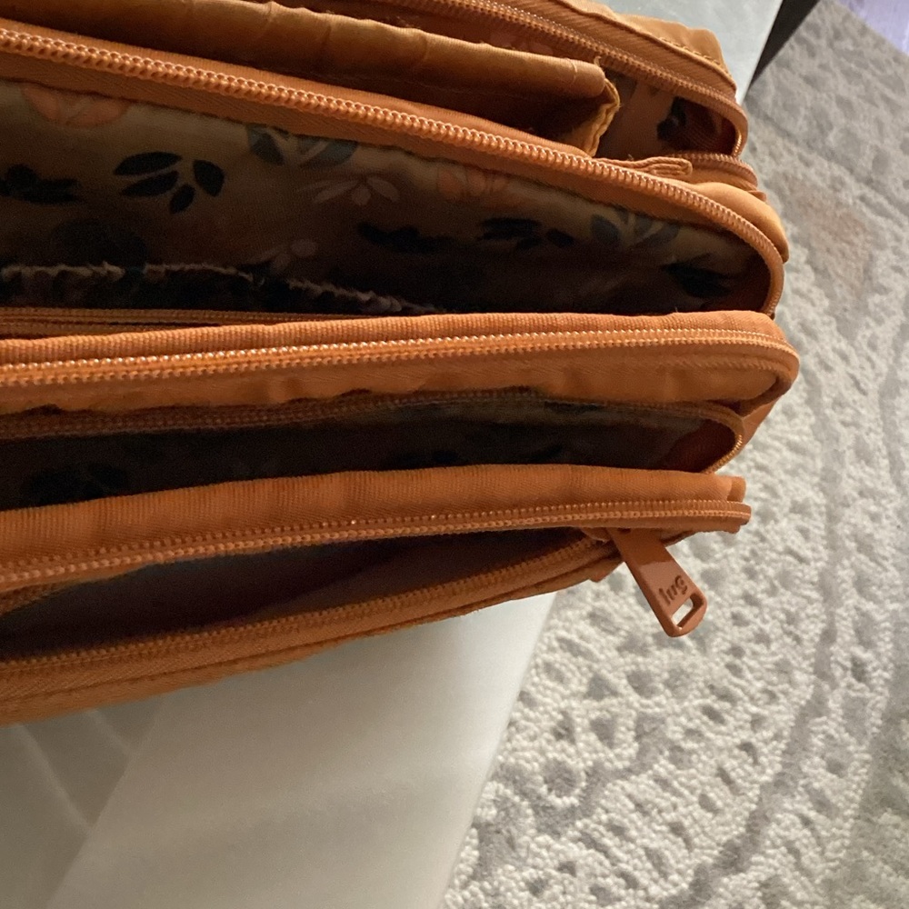 Lug Crossbody Bag - Picture 9 of 15